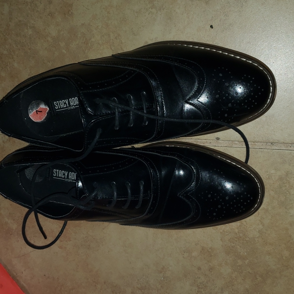 Size 7 dress shoes